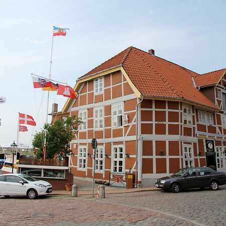 Zum Alten Schifferhaus Lauenburg Luaran gambar